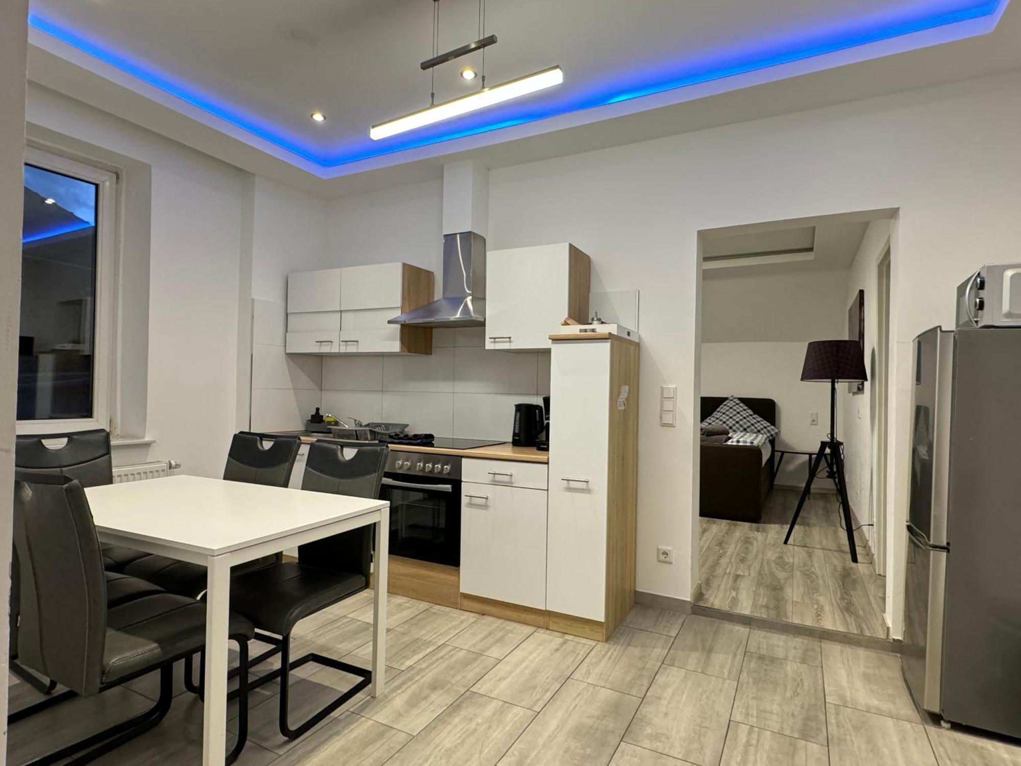 Apartments - Free Parking - Wifi - Kitchen 埃森 外观 照片